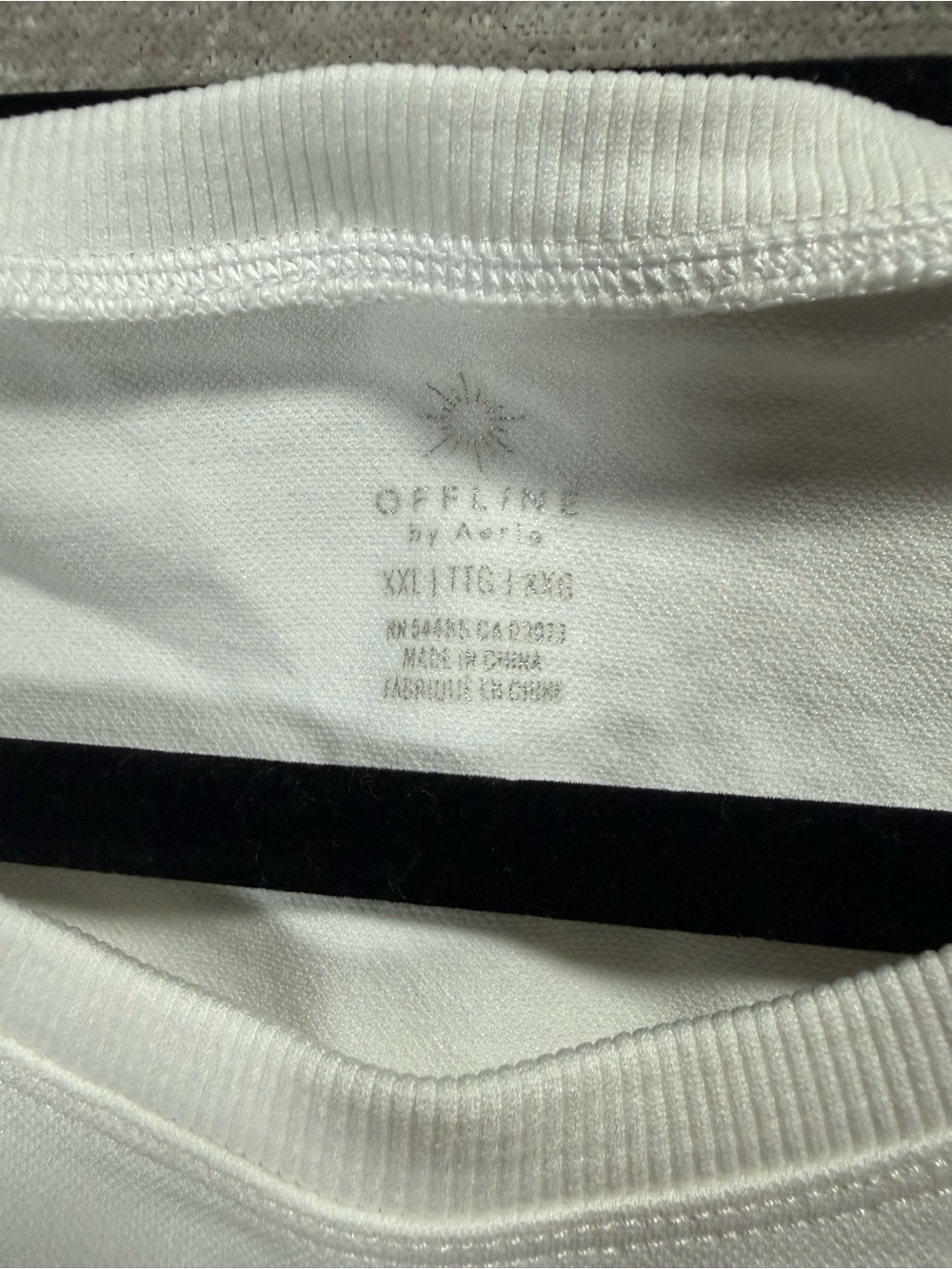 Offline by Aerie White Long Sleeve Cropped Active Top Stretch XXL Gym Workout - Picture 4 of 6